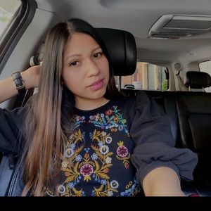 Meet your Posher, Maricruz